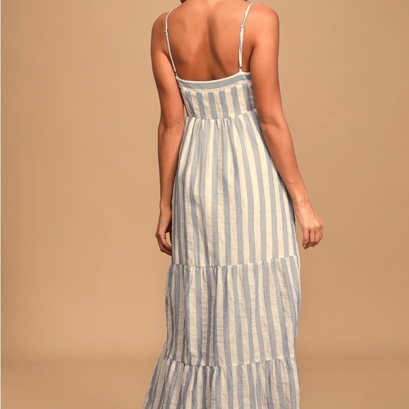 Lulu's Maxi Dress - Picture 3 of 4